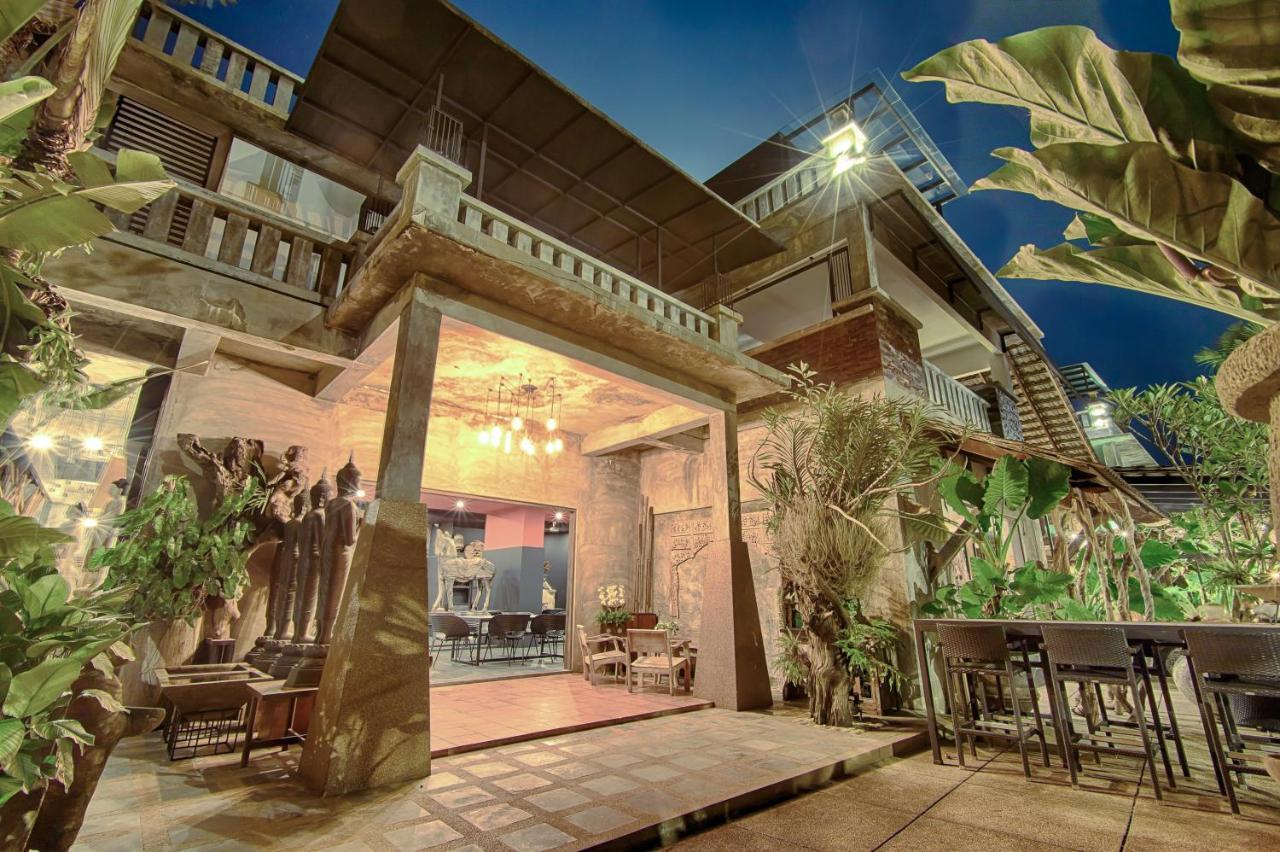 Lot 33 Boutique Hotel Pantai Cenang  Dış mekan fotoğraf